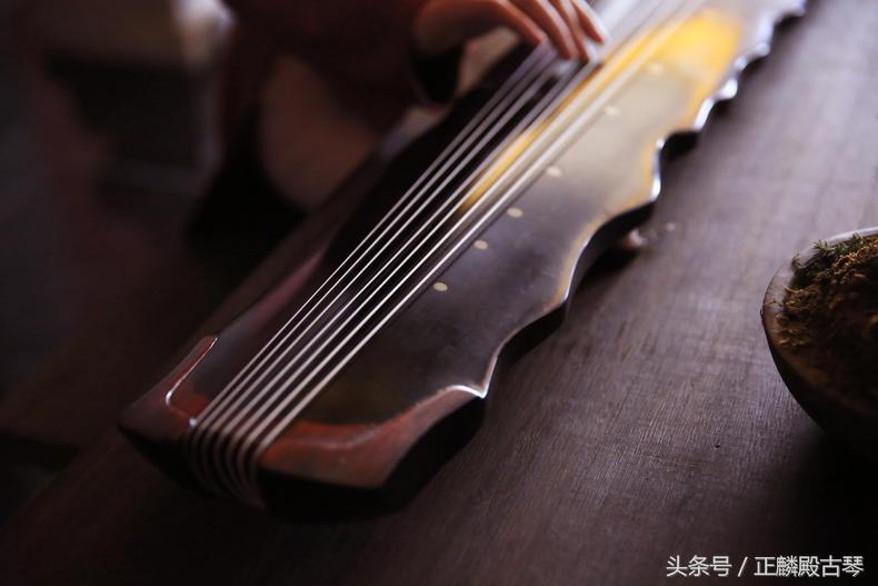 买古琴时如何选择一把好琴,买古琴主要看什么