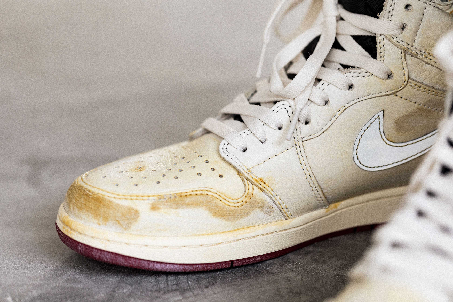 NIKE：这个九月你们被我安排的明明白白，就是收割你们的钱包！