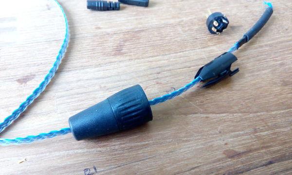 胡桃木耳罩，制作平衡耳机线材，左右声道地线分离效果显著