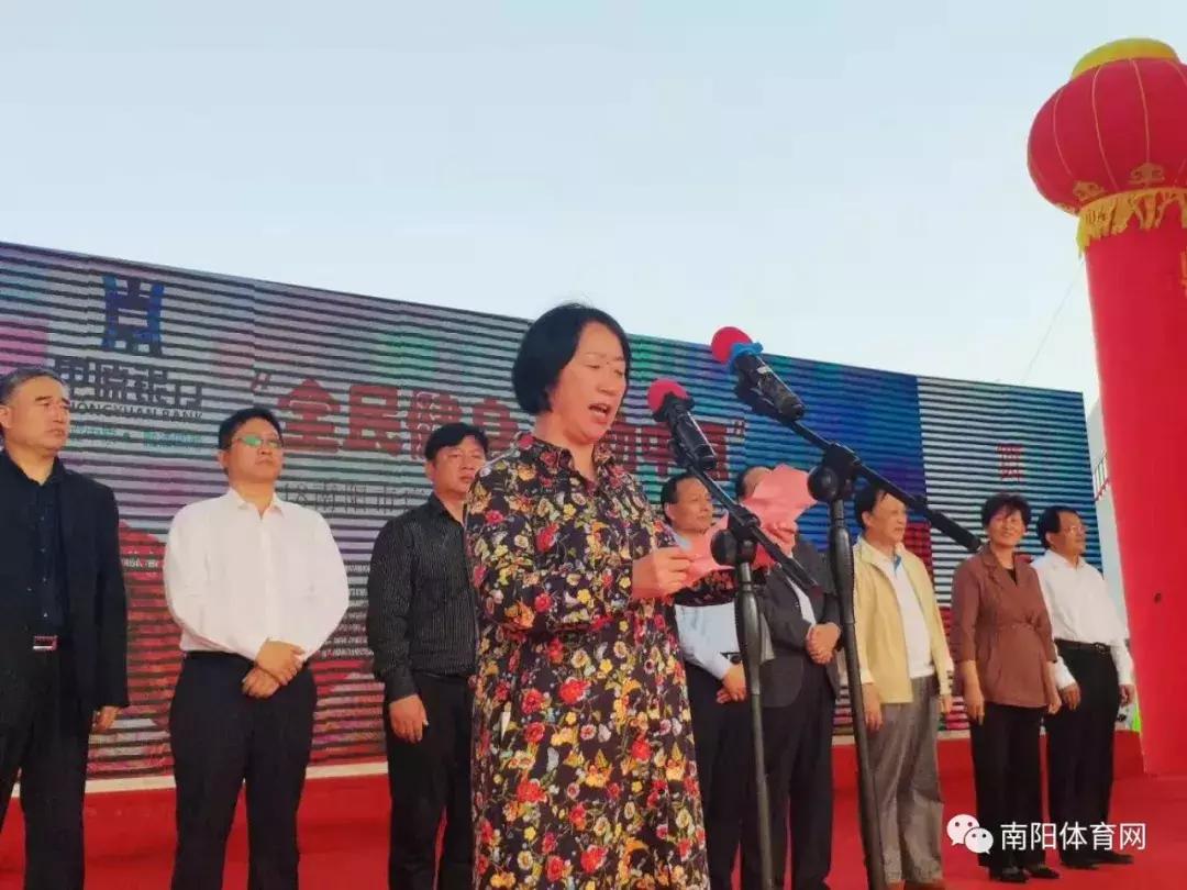 舞动广场健身操,2018南阳市广场舞健身操