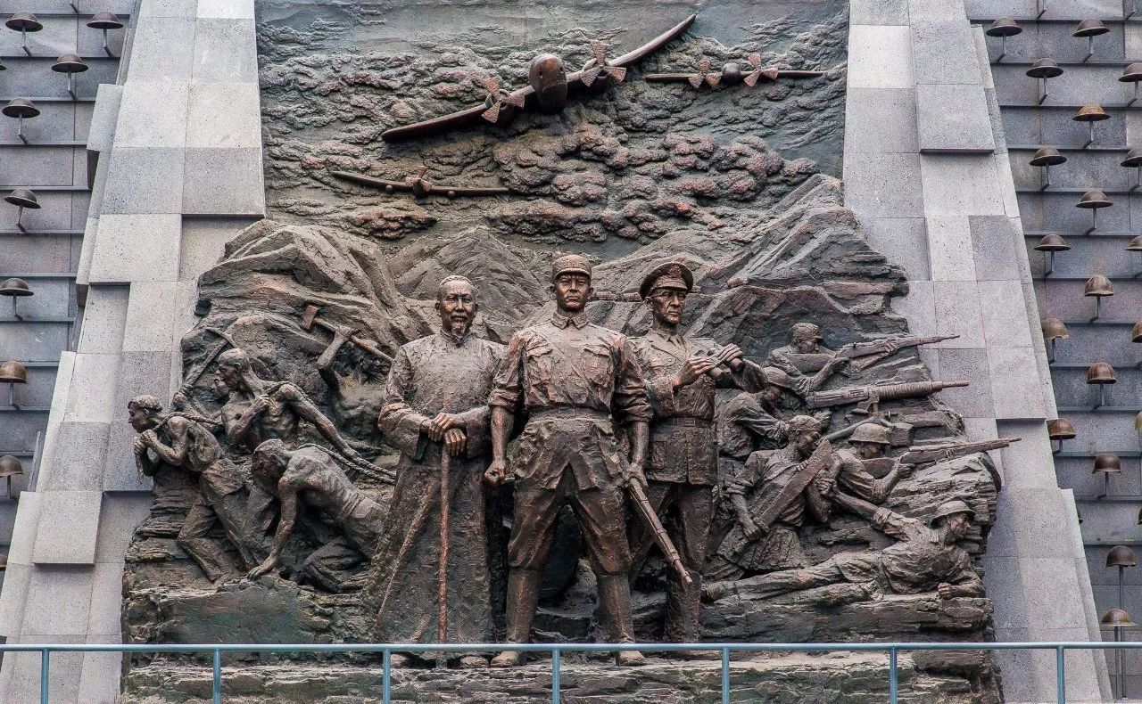 看火山泡温泉：北回归线上四季如春的腾冲特有的温暖