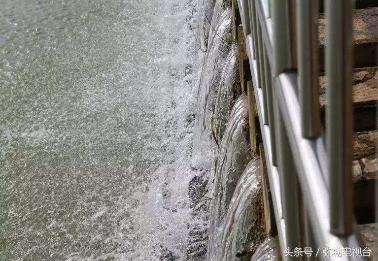 云南红河弥勒瀑布,弥勒滴水滩瀑布