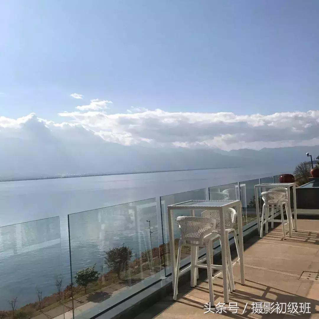 手机修图怎么加白云,手机修图怎么天空变蓝