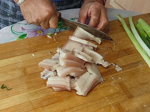 正宗东北农家杀猪菜,农村大锅炖杀猪菜正宗做法