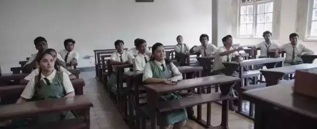 嗝嗝老师这部电影有什么评价,嗝嗝老师感人视频