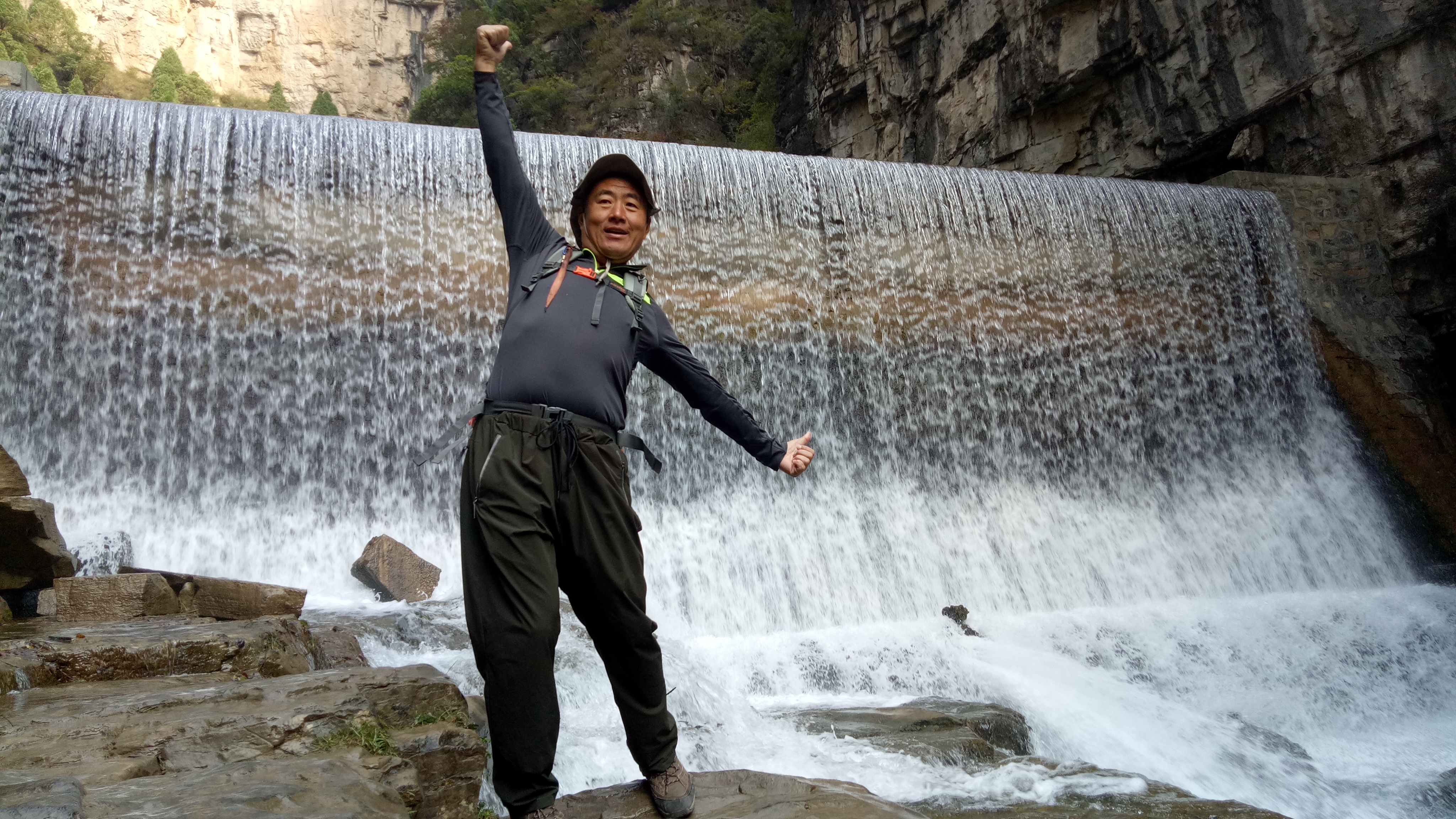 八泉峡欢迎你,八泉峡行走山水间