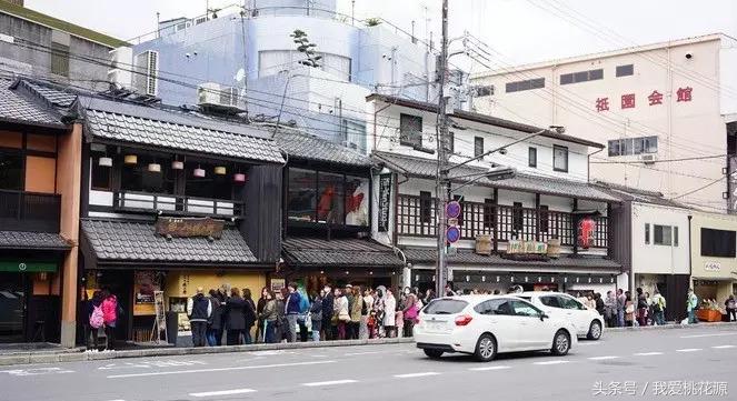 这家卖大米的路边小店，凭啥一年卖出15个亿？