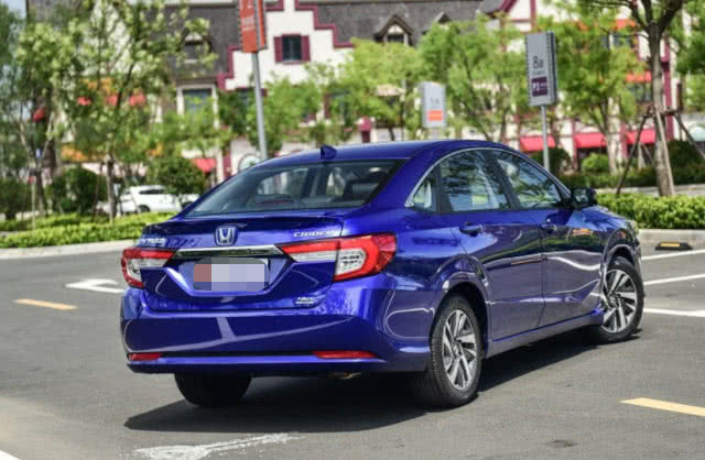 本田新款朗逸,本田对比朗逸