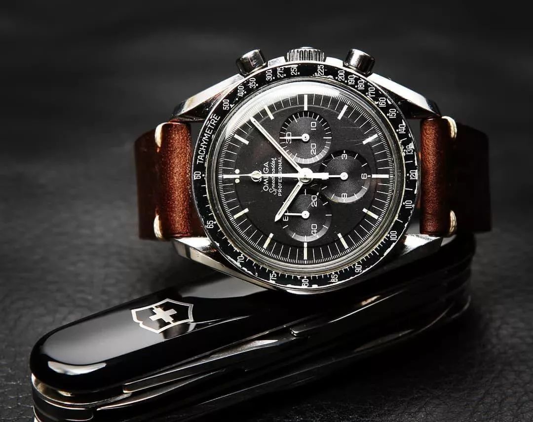 为什么月入过万却攒不下钱,为什么月入过万却被人瞧不起