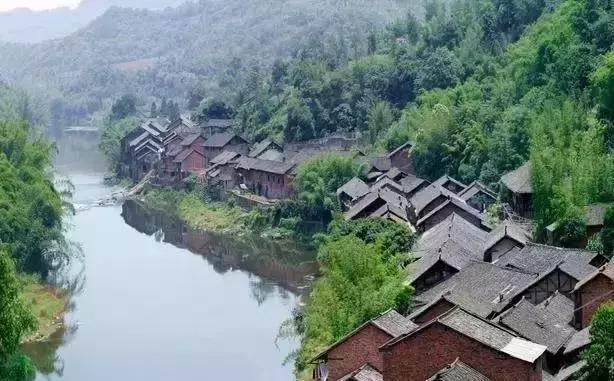 不输西安，媲美洛阳，乐山这个地方被人遗忘却美了千年