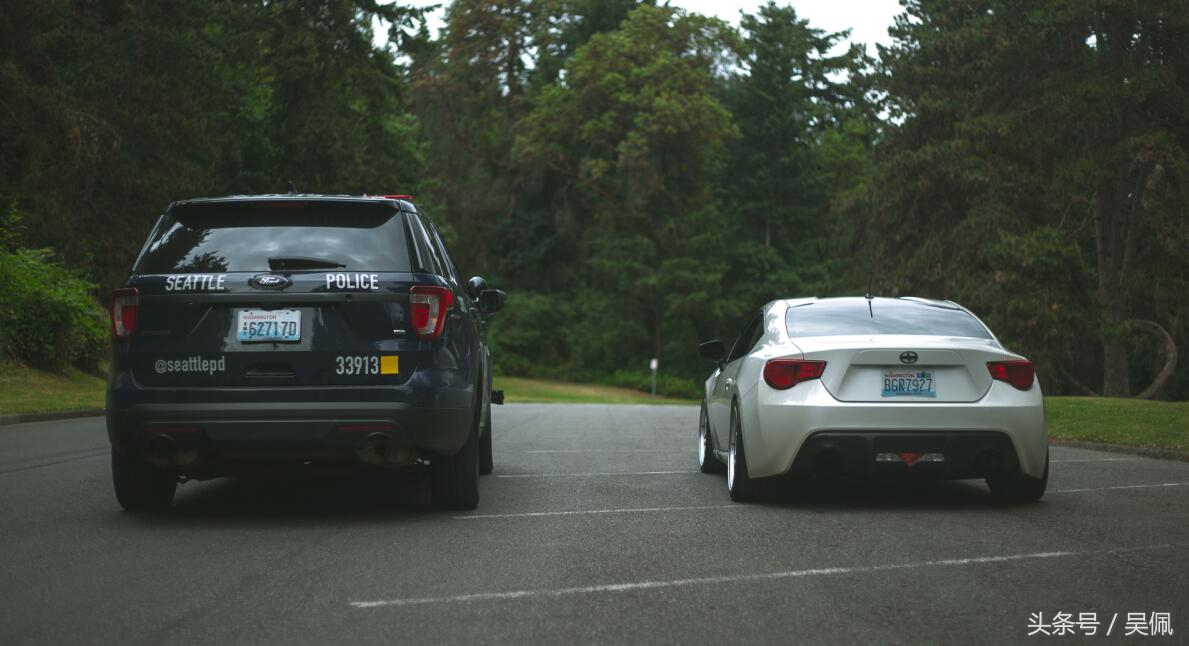 这名警察给他的FR-S换了大V8引擎，但他却不是为了追坏人