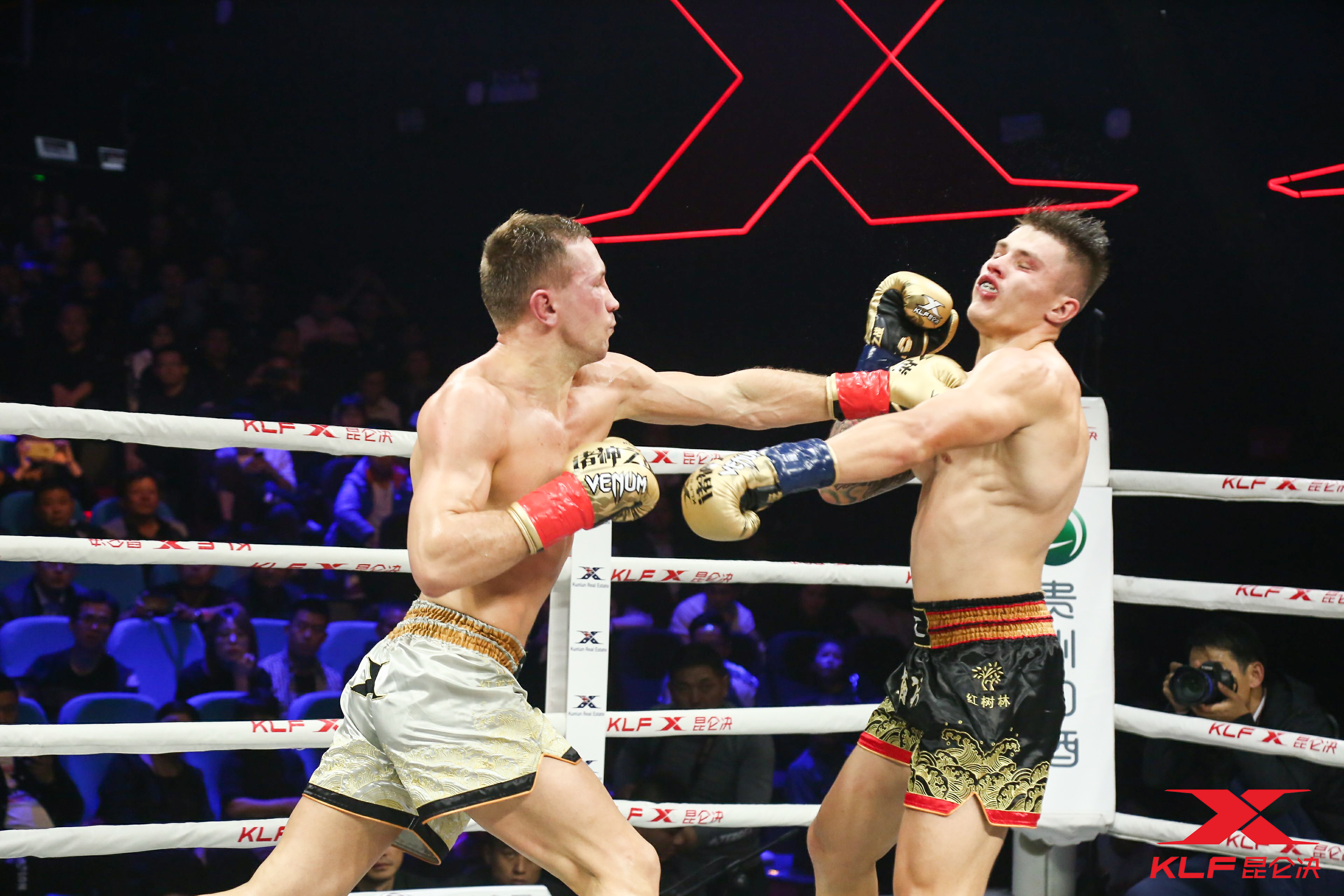 独家评论：图伊诺夫发火？揭秘赛后插曲的真相