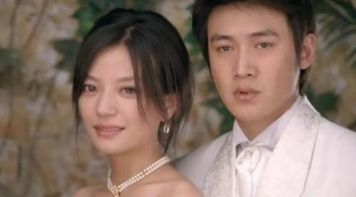 最近唐嫣罗晋消息 (唐嫣罗晋官宣小时候合照是真的吗)