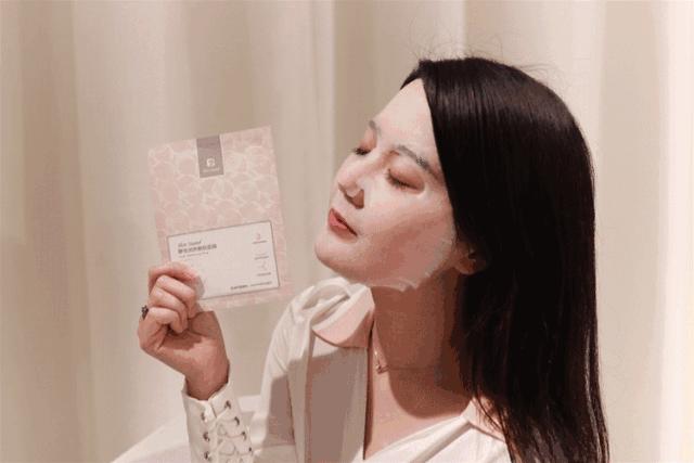 一盒二合一面膜,深度嫩肤面膜