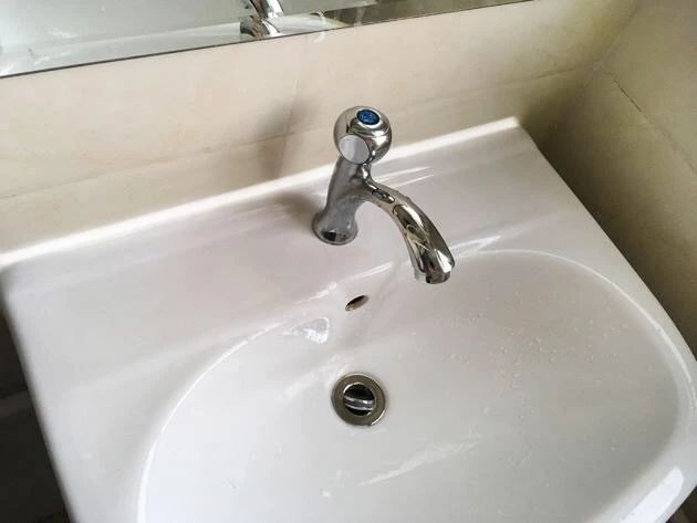 有没有不含甲醛的玻璃胶,有没有不长霉的玻璃胶