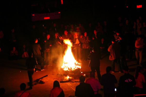 山泉瀑布打卡,山泉溪流旅游攻略
