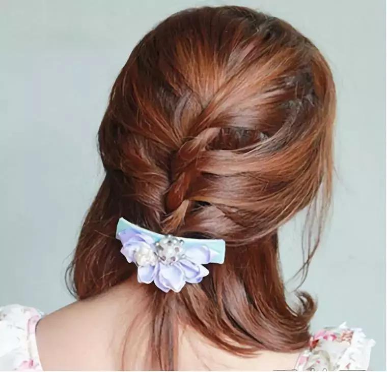 齐肩发发型扎法教程,齐肩发编发教程简单又好看