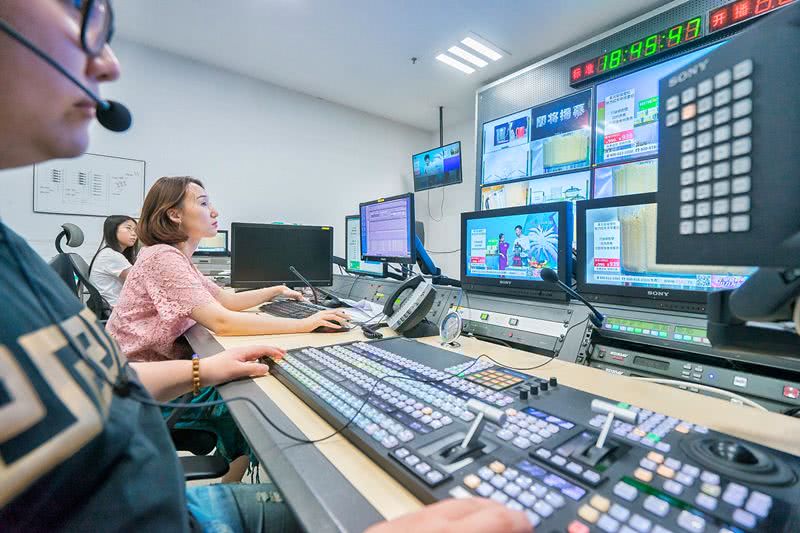 食笑酒楼庆生宴——庆天津广播电视台三佳购物频道开播10周年