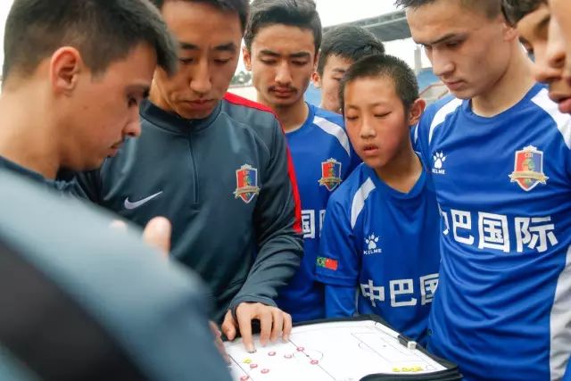 装备杂谈,棒棒足球装备