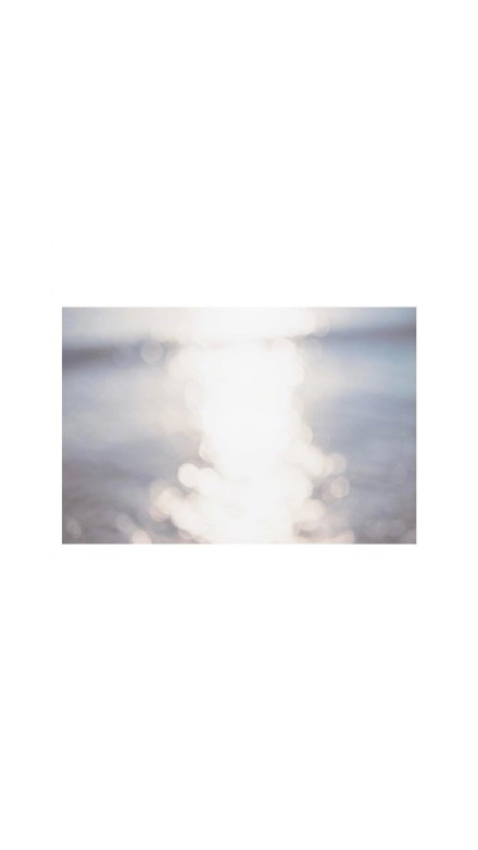 白底简约风景QQ微信聊天背景图