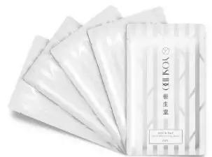 特辣口红、奶糖唇膏……这些“不务正业”的跨界是在开玩笑吗？