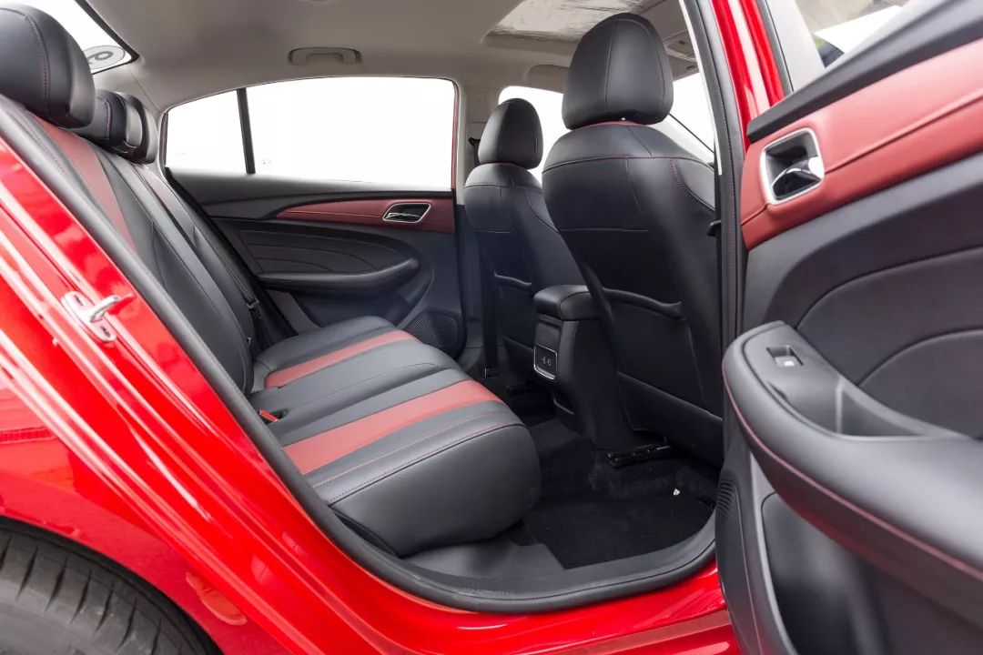 荣威新能源加速,荣威混动极速