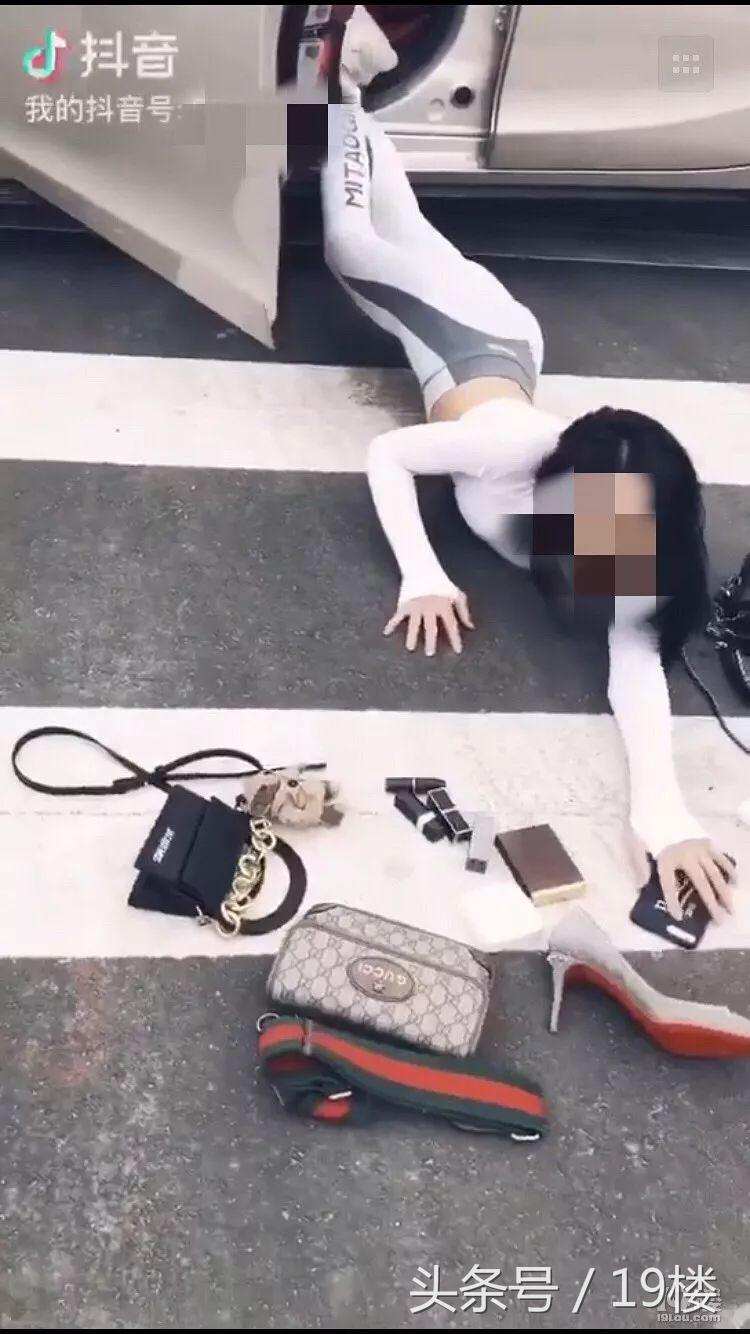 浙江网红被交警查 (网红炫富被警察抓)