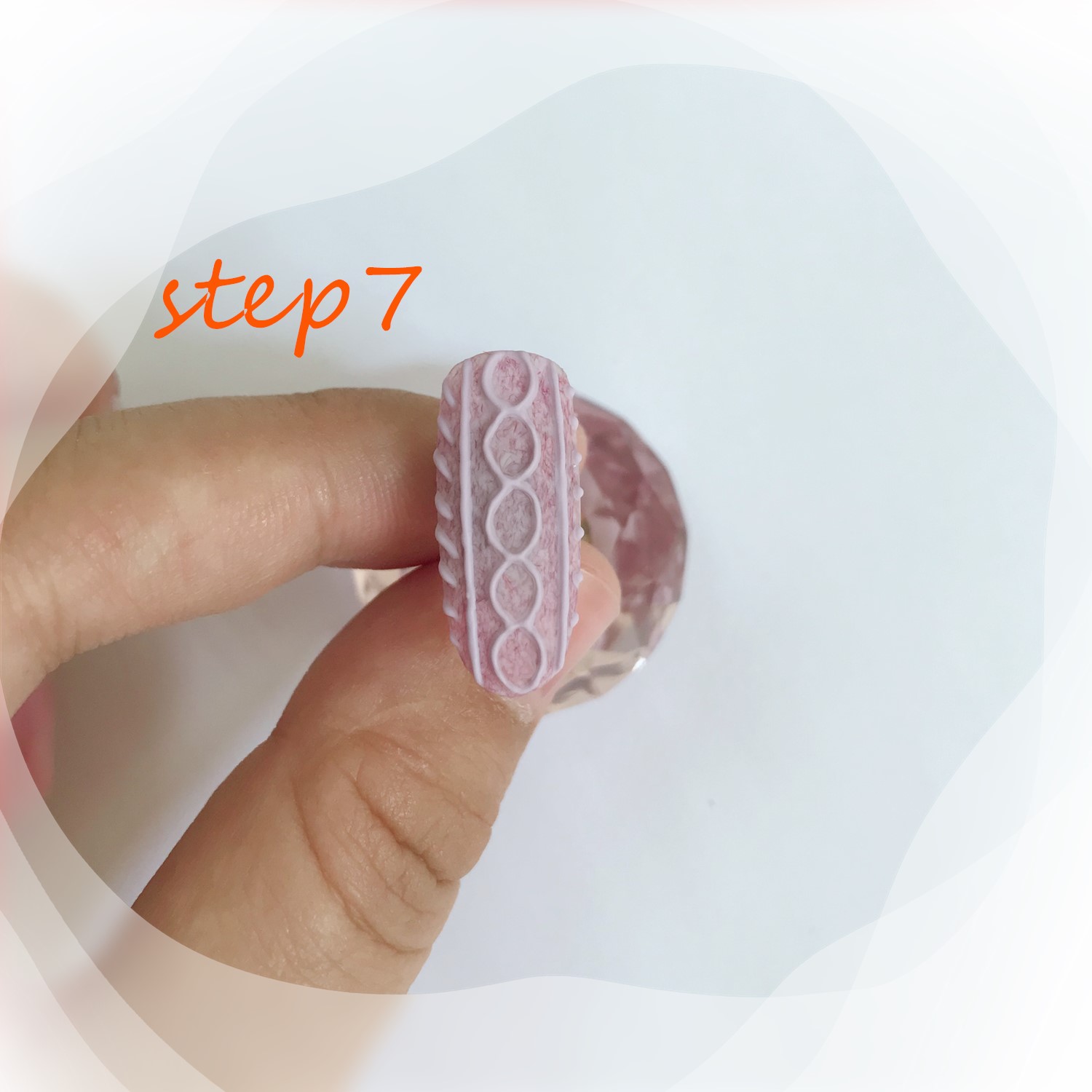 温暖治愈的冬季暖色系美甲,美甲小香风毛衣甲教程