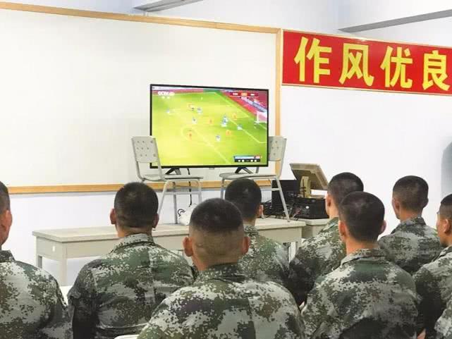 17岁梅西登场,17岁梅西世界杯