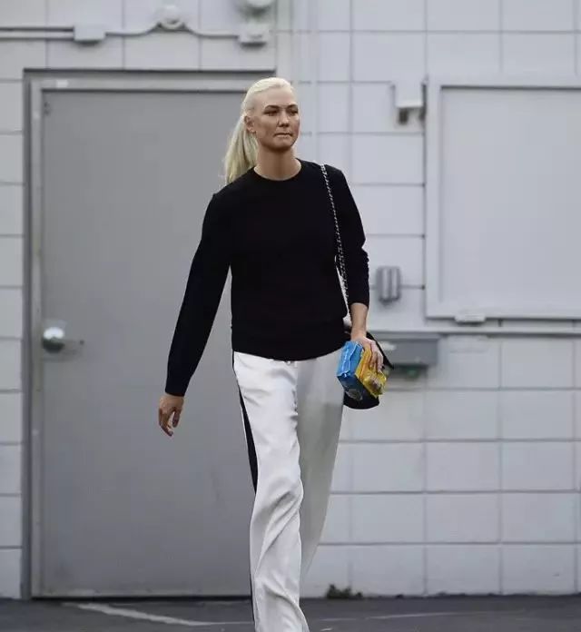 黄黑皮适合的蓝色系发色推荐,显白发色2020流行色黑黄皮冷色系