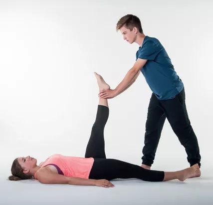 运动后拉伸放松有用吗,站立拉伸让你的运动效果事半功倍