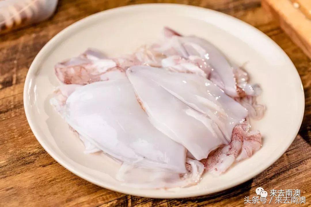 南澳岛寄来一个海鲜大箱,然后朋友圈的人纷纷把她屏蔽了