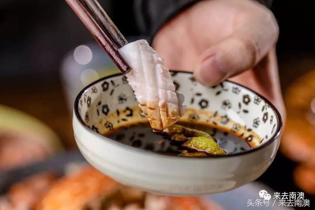 南澳岛寄来一个海鲜大箱,然后朋友圈的人纷纷把她屏蔽了