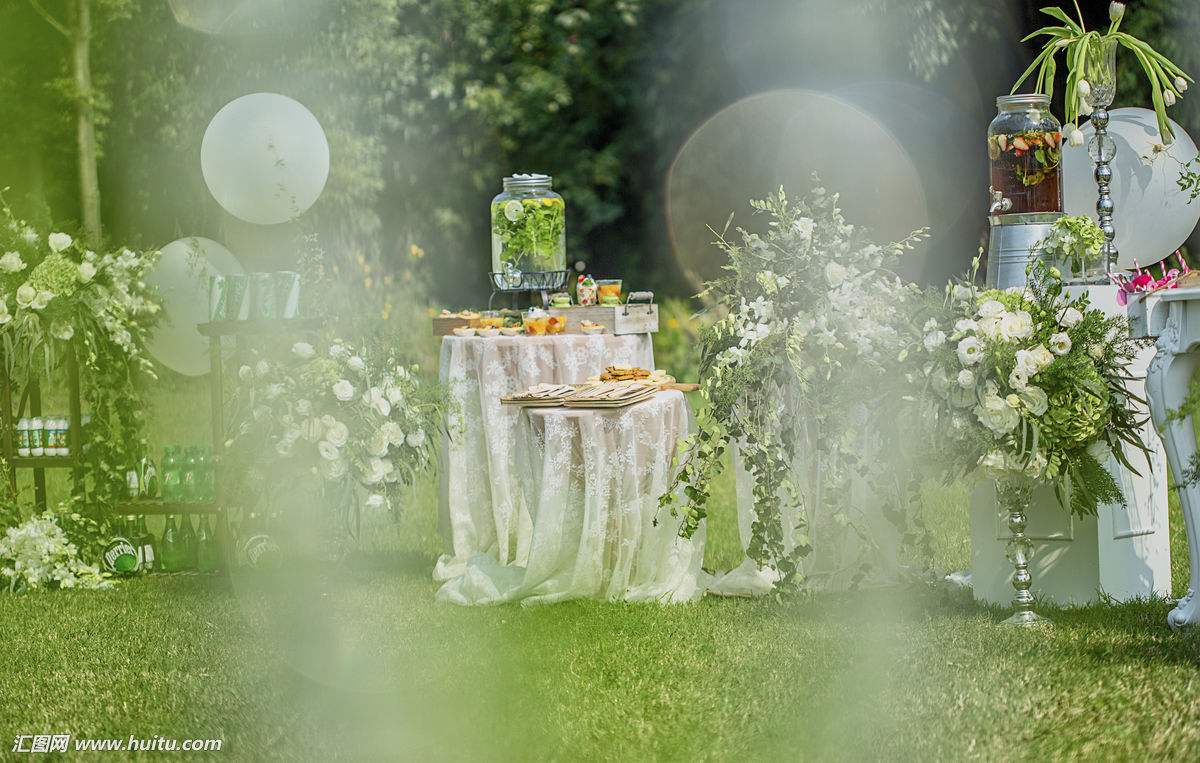 最近有适合婚娶的日子吗,想在今年订婚明年结婚