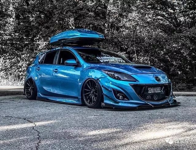 蓝色两厢马自达星骋,马自达星骋特点