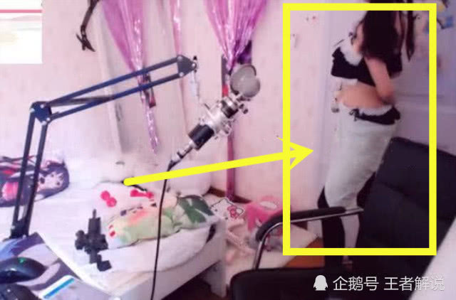 蔡萝莉*袜丝**当*裤内**穿，杨超越*袜丝**当内衣穿，赛高酱却内衣当*袜丝**穿