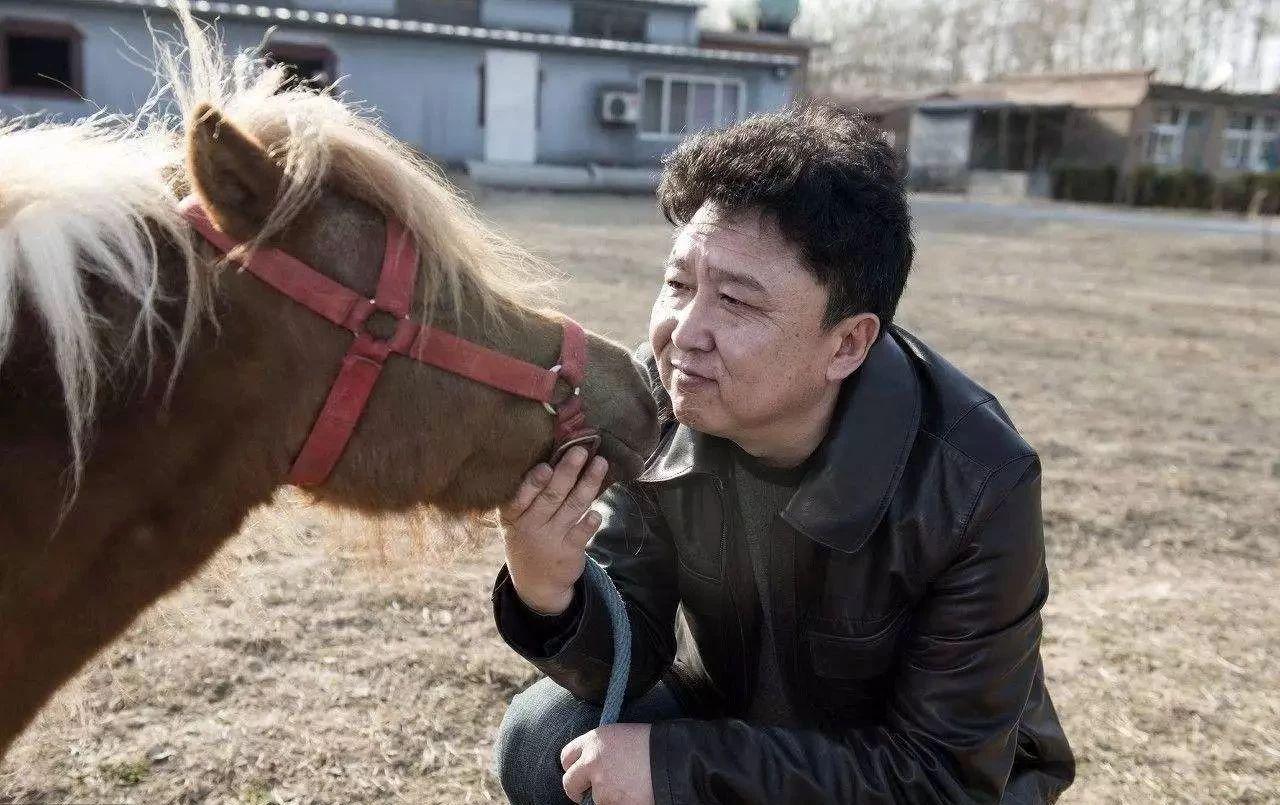 于谦相声背后的故事,于谦为什么能在相声界独善其身