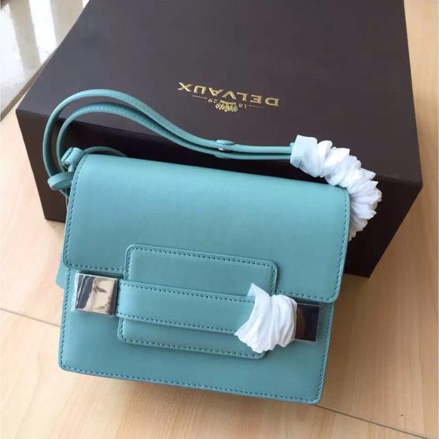 南宁回收奢侈品包包,回收二手包包奢侈品的品牌是哪种