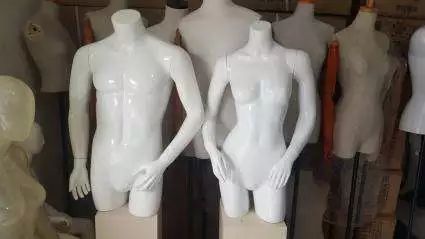 女装大佬全身连体面具,女装大佬戴女生面具