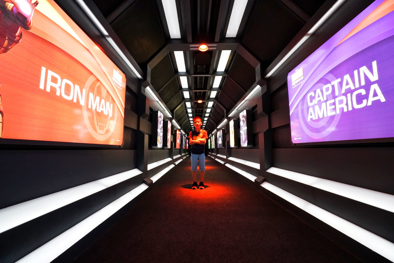 泰国漫威体验基地,游玩泰国漫威基地的攻略视频