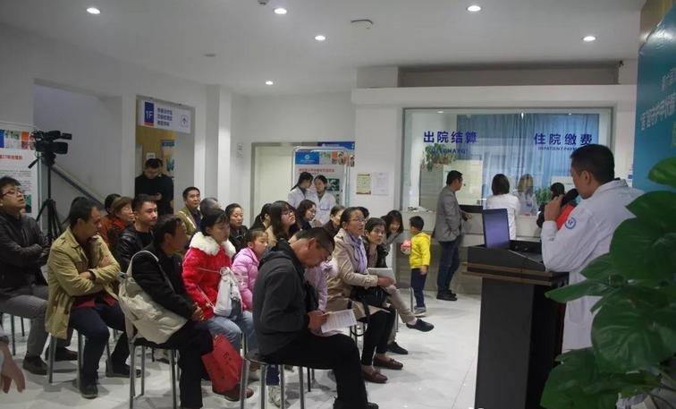 甲亢病进行碘131治疗的方法可靠吗,甲亢是吃药治疗还是碘131治疗好