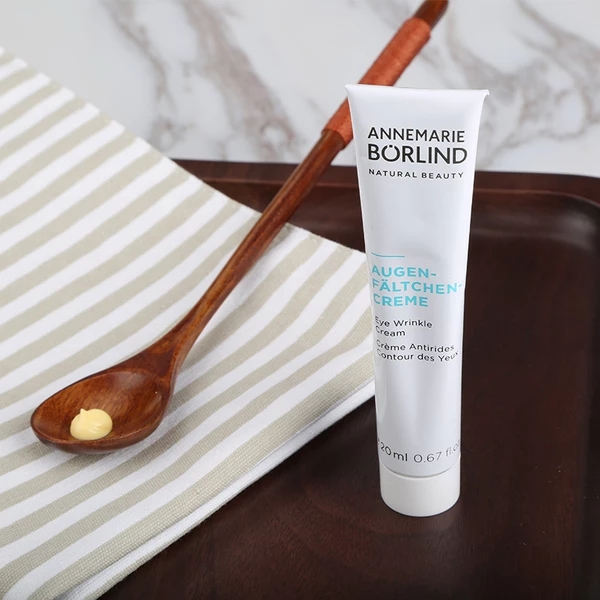 眼霜哪个牌子性价比高 (推荐一款眼霜性价比高的)