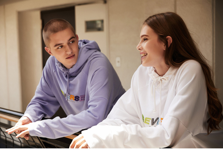 高端情侣装店铺推荐,比较好看的情侣装店铺