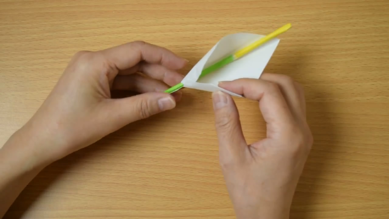 一张纸手工折纸花教程简单又漂亮,儿童diy手工纸艺教程