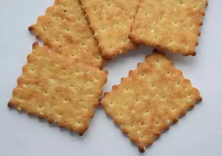 糖友睡前小零食这样吃准不升糖,血糖有点偏高吃什么零食最好