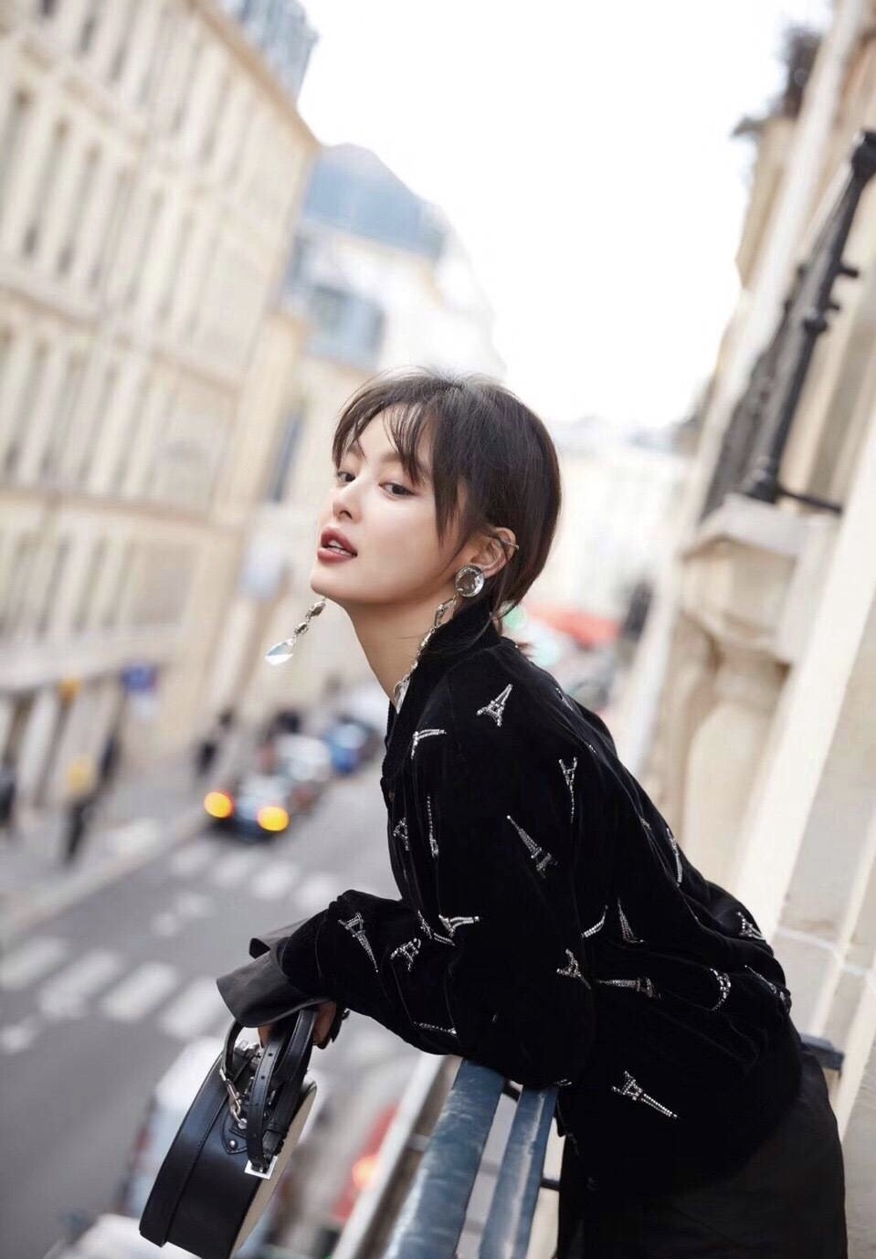 花儿与少年辛芷蕾的发型教程,辛芷蕾发型火了一秒变高级脸