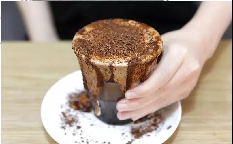 jimmychoo2020早春系列,jimmychoo泰国活动