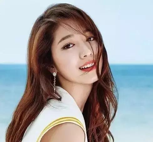 显白口红试色真实测评,适合夏季口红亲测