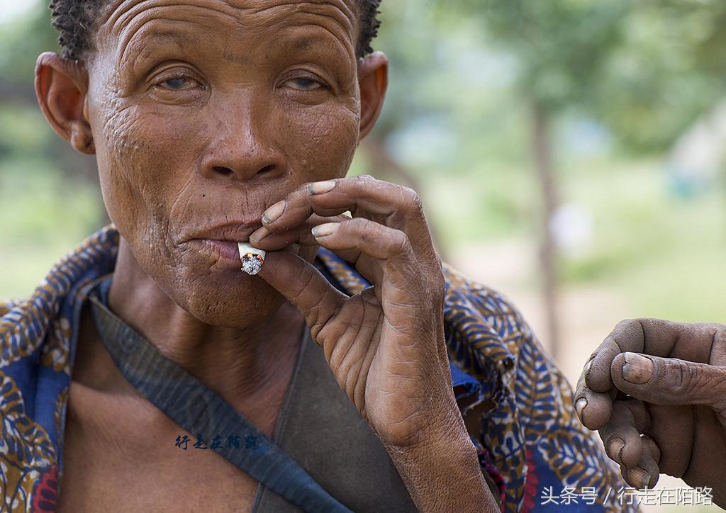 最穷岛国:海域比国土大几千倍,不去捕鱼只会卖护照捕鱼证