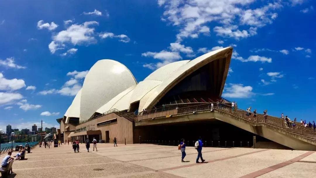 各国机场免税店必买,成田机场免税店购物必买清单